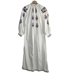 Vintage Ukranian Vyshyvanka Embroidered Dress Gown Folk Costume Peasant‎ White